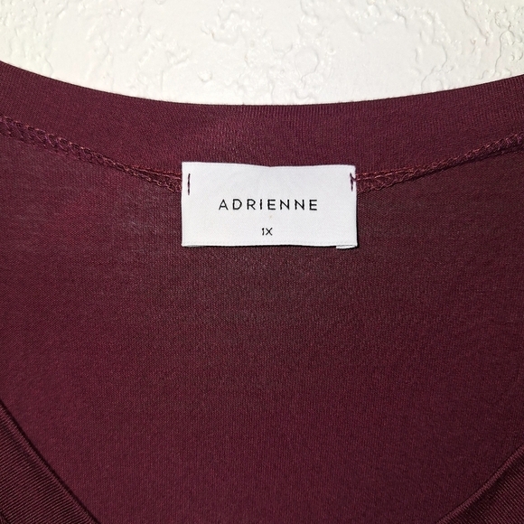 Adrienne Plum V-Neck Pocket T-shirt Size 1X - Picture 6 of 8